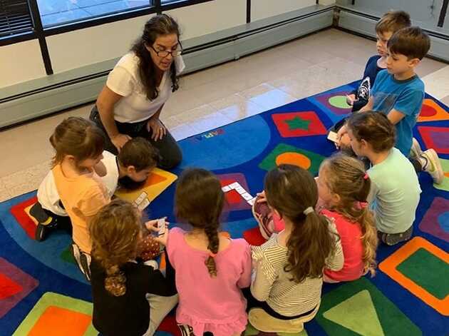 Children learning about Israeli culture at the Israeli Summer Camp.
