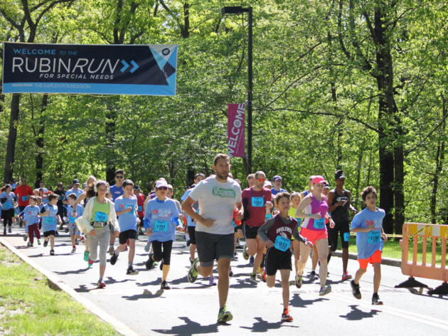 People running the Rubin Run.