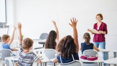 Holiday Education Through the Emek Hebrew Program